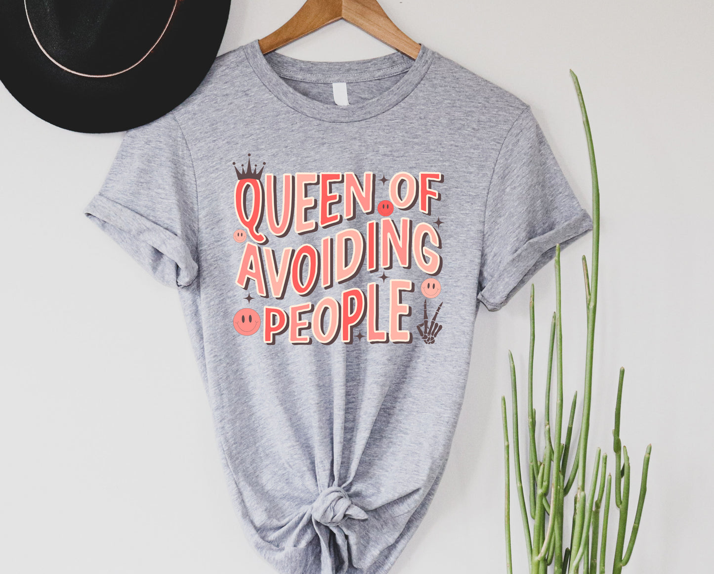 Queen of Avoiding People